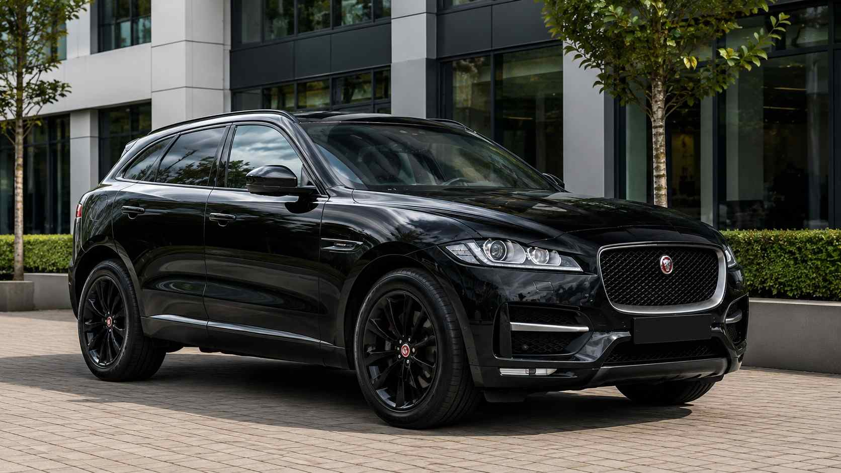 Jaguar F Pace