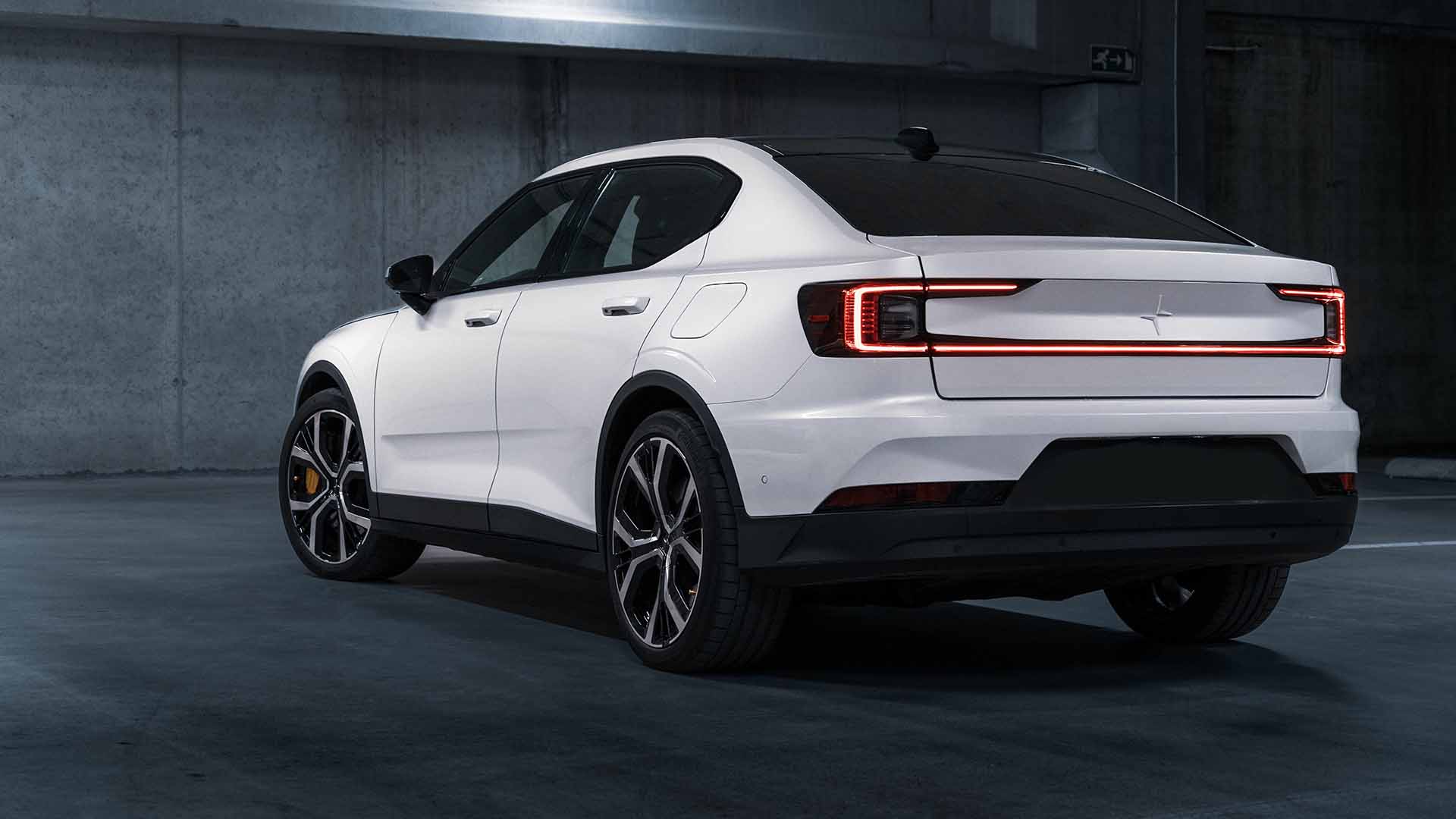 Untitled 1 Banner 0045 POLESTAR WHITE BACK