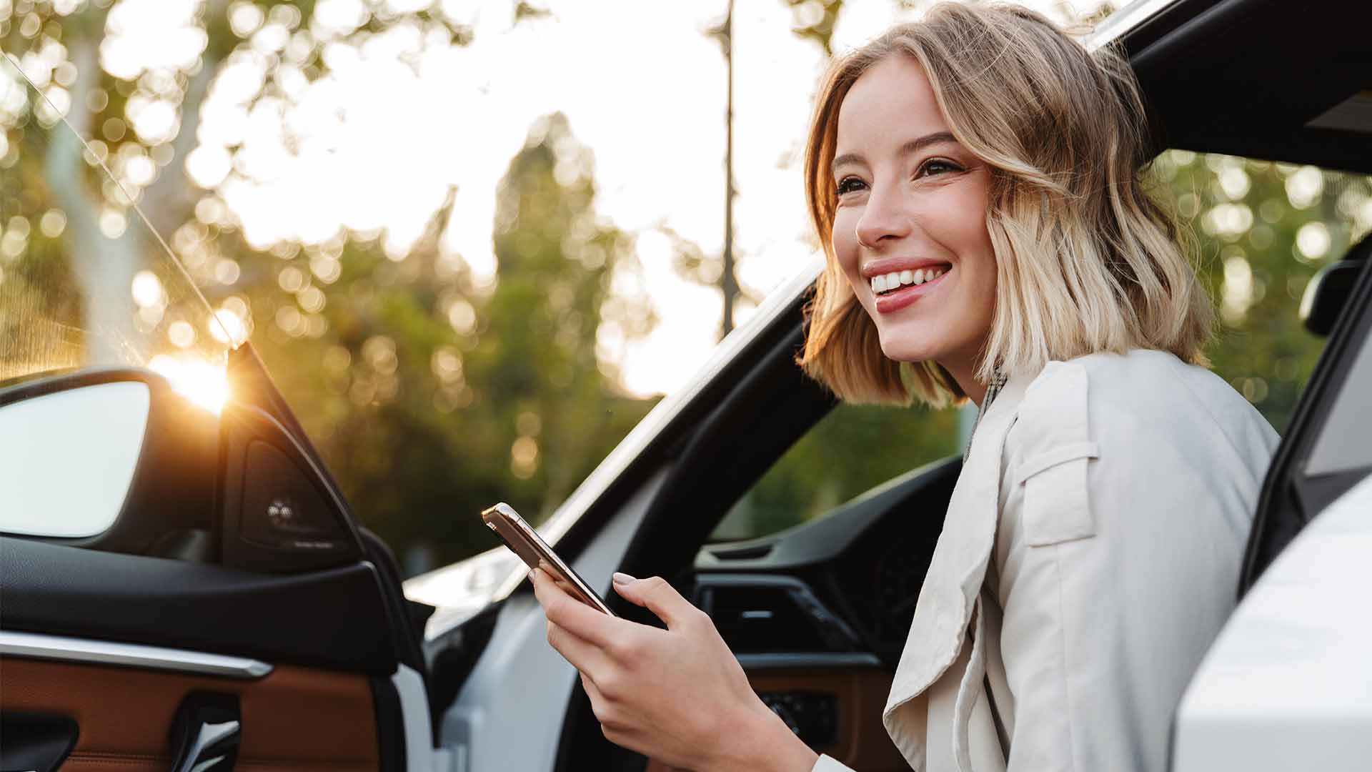 Happy Blonde Womna With Keys ?? 